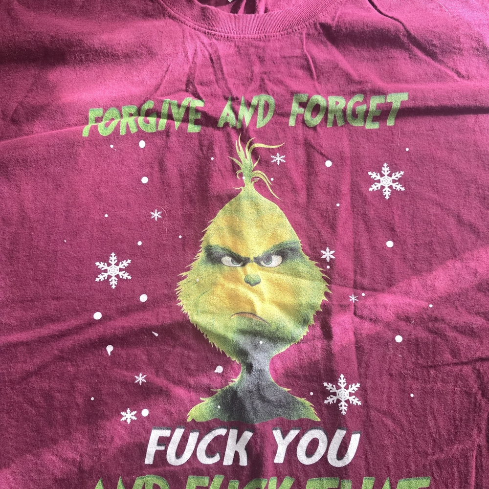 Gildan Burgundy Grinch Graphic Tee